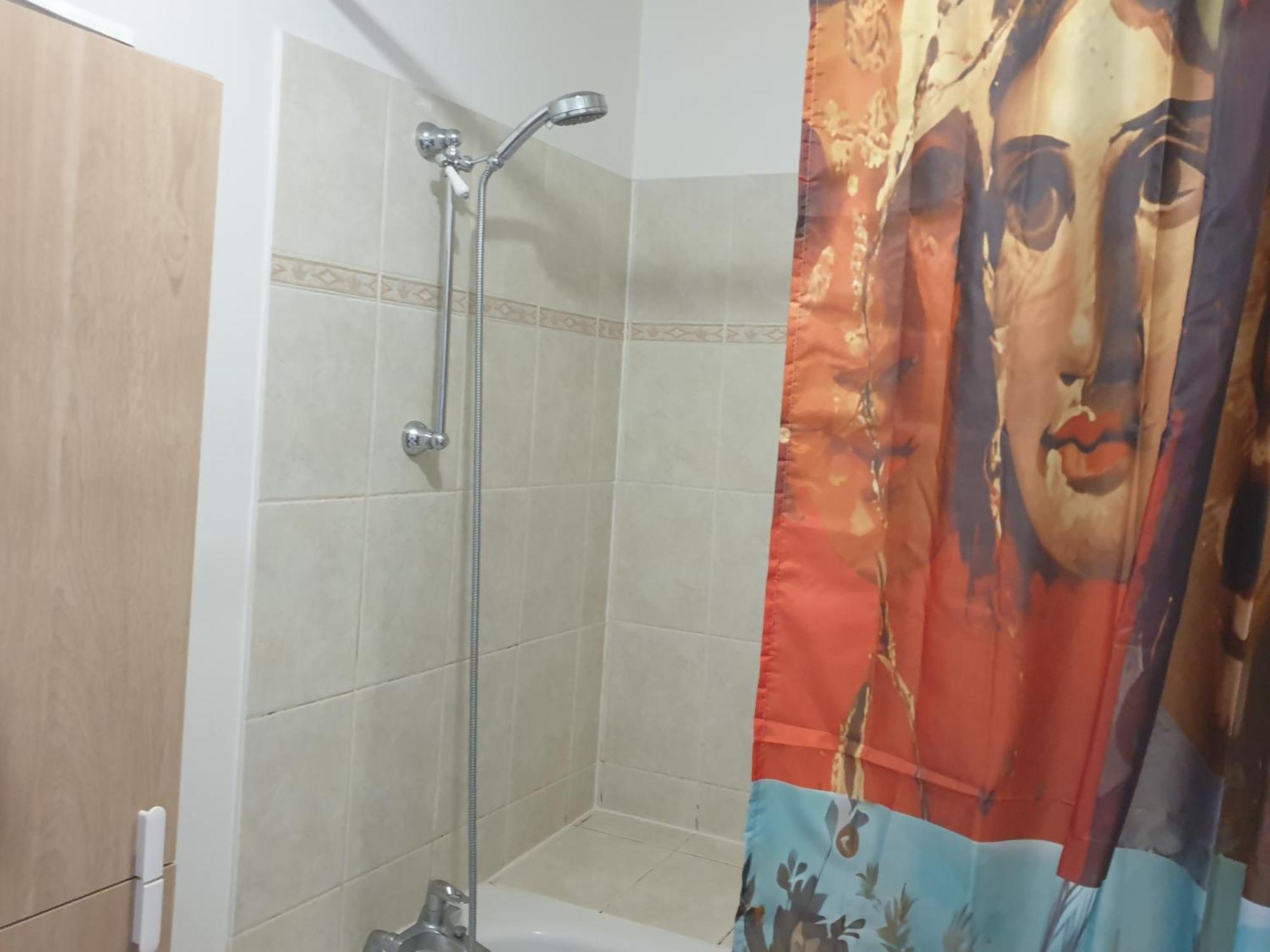 סן-דני Spacieux Et Calme, Style Parisien, Toutes Commodites, Ideal Pour Un Sejour Authentique מראה חיצוני תמונה